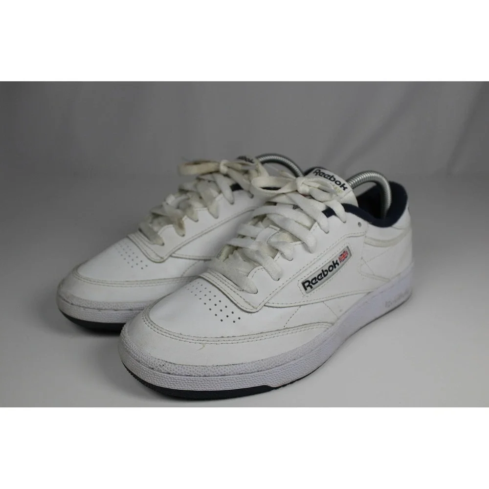 Reebok Club C 85 Mens White Navy Blue Leather Sneakers AR0457 Size 7.5